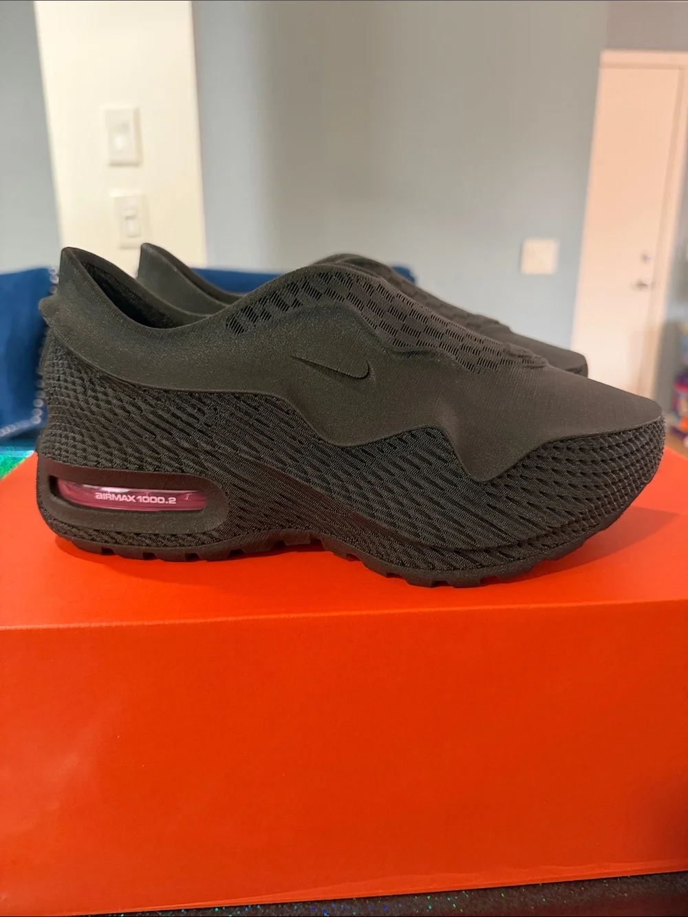 Nike Airmax, 1000.2 size 7 men’s